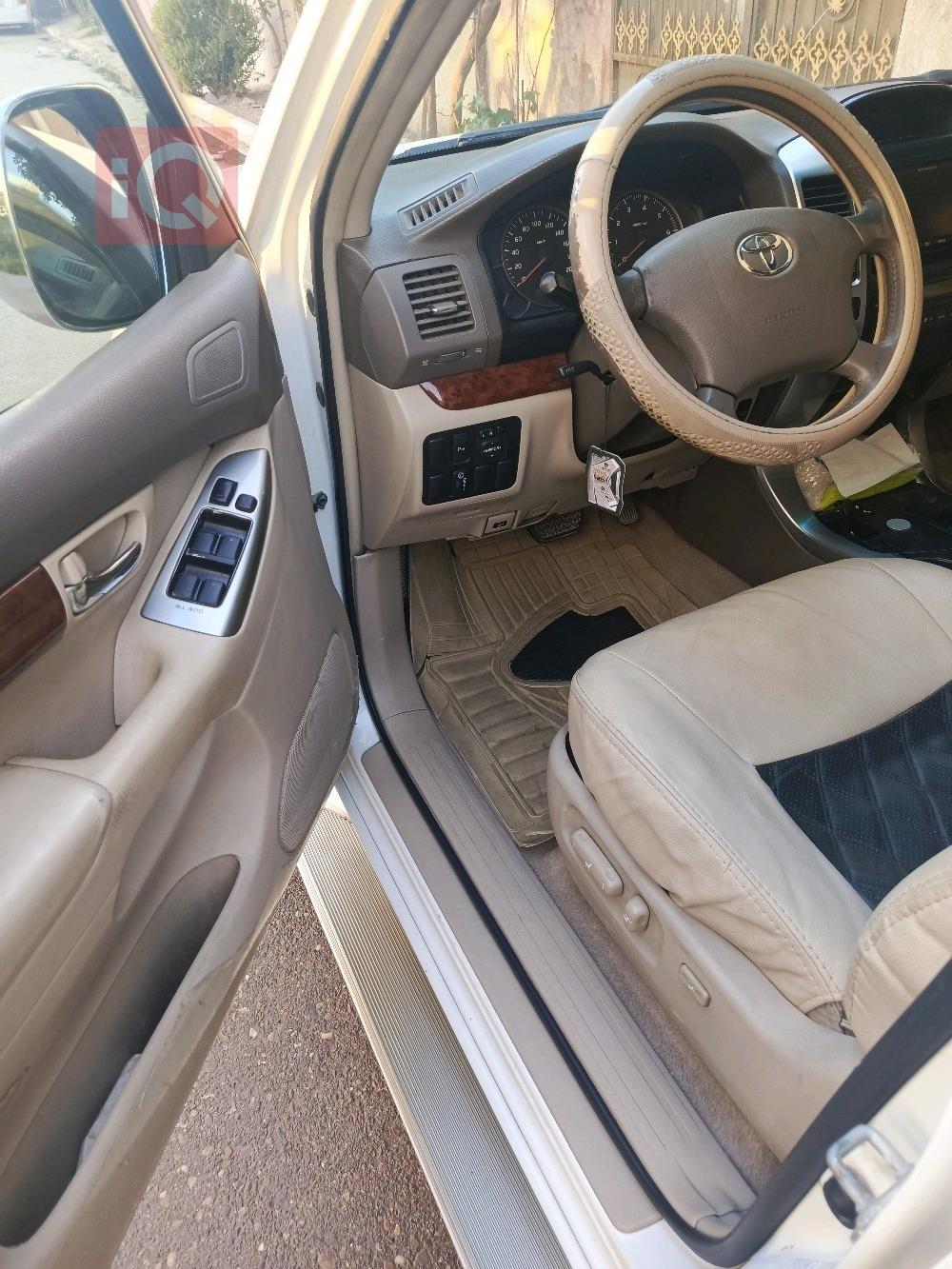 تويوتا لاندكروزر برادو